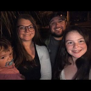 Meet your Posher, Kari